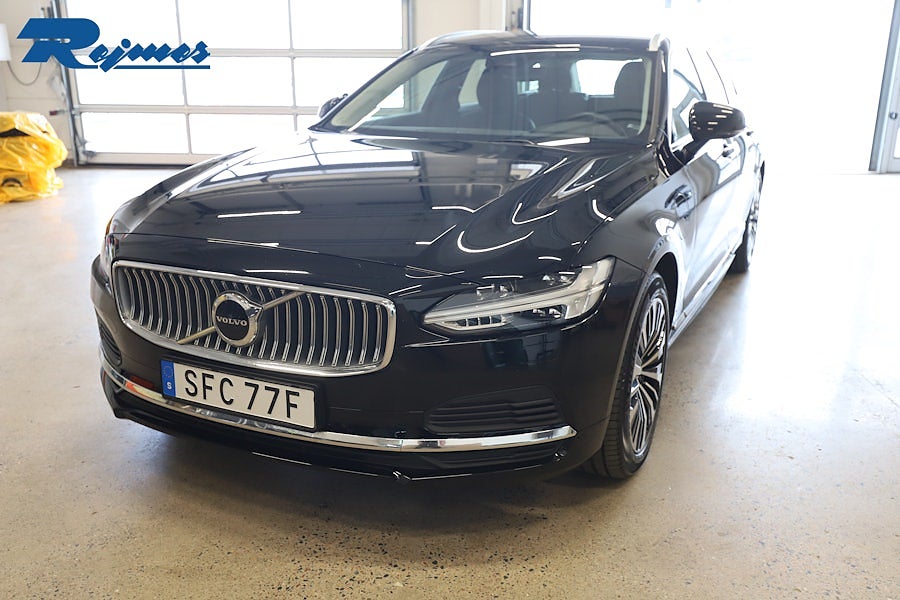 Volvo V90 Recharge T6 Core Edition