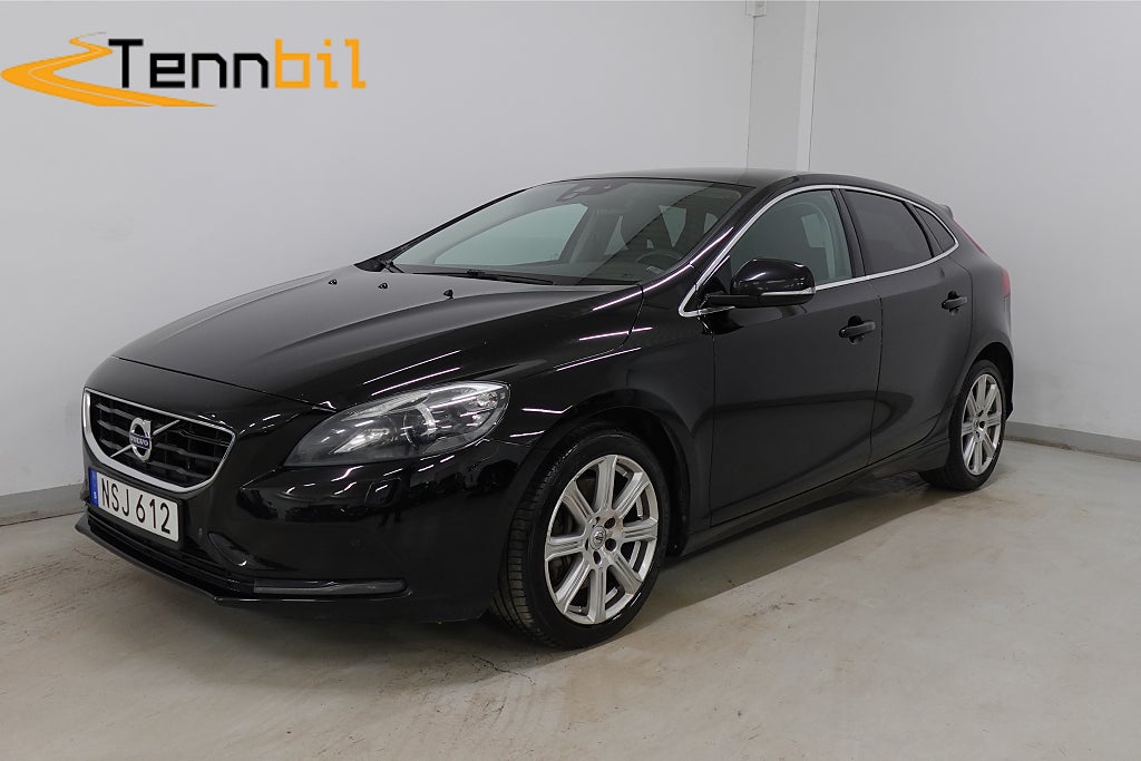 Volvo V40 D4 Summum Panorama D-Värme H/K Navigator Skinn