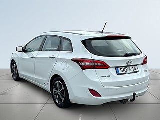 Hyundai i30 1.6 CRDi DCT Premium Darg/Navi/Kamera/Rattvärm/MoK