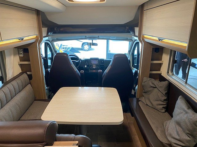 Dethleffs 4 Travel T 6966-4 / ALDE / Automat / Taksäng / Ugn - Dethleffs