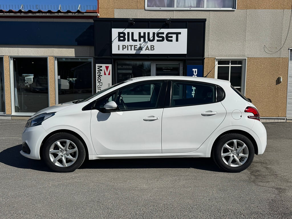 Peugeot 208 Active Puretech 5dr 82hk -16