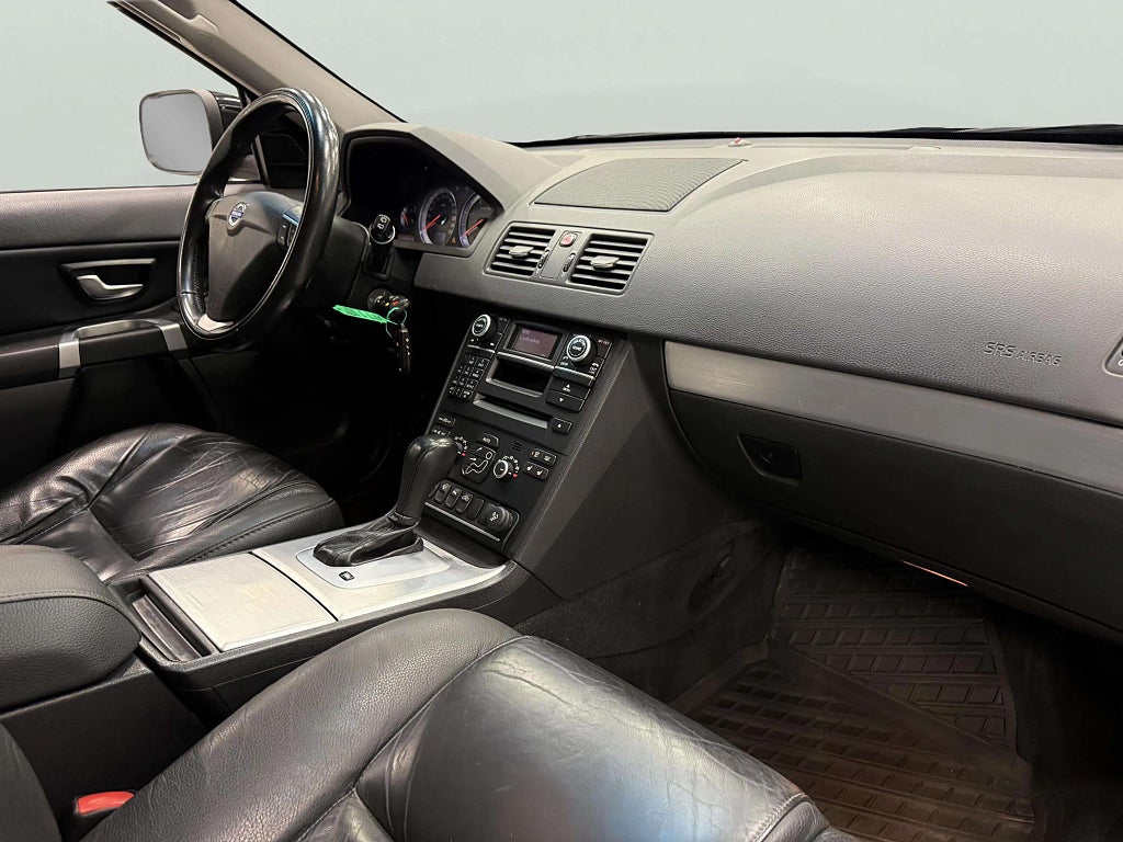 Volvo XC90 7-Sits D4 Summum Dragkrok, S&V Hjul, Kamrem bytt, Fint skick! - miniatyr 14