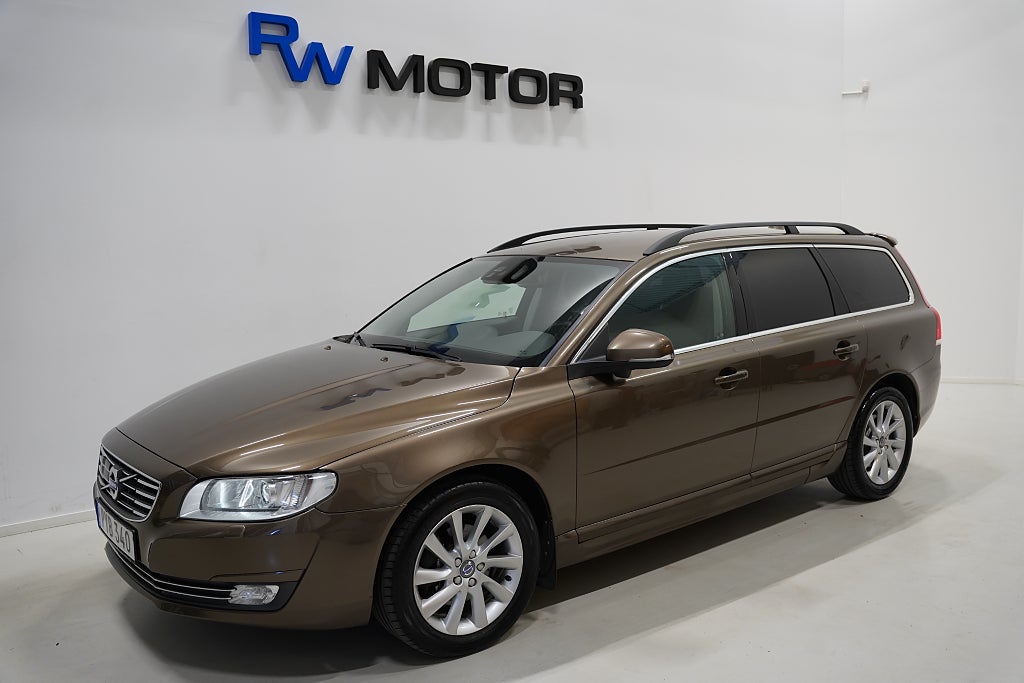 Volvo V70 D4 181hk Classic Momentum D-värmare Drag P-sensor Navi
