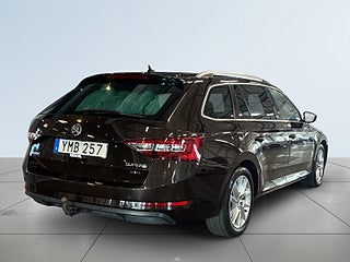 Skoda Superb 2.0 TDI 4×4 Businessline Style S&V/Kamera/Drag/Dvärm – bild 7