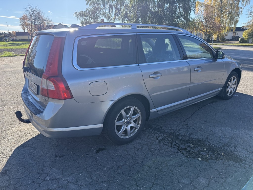 Volvo V70 Summum Business 2010, photo 5/10