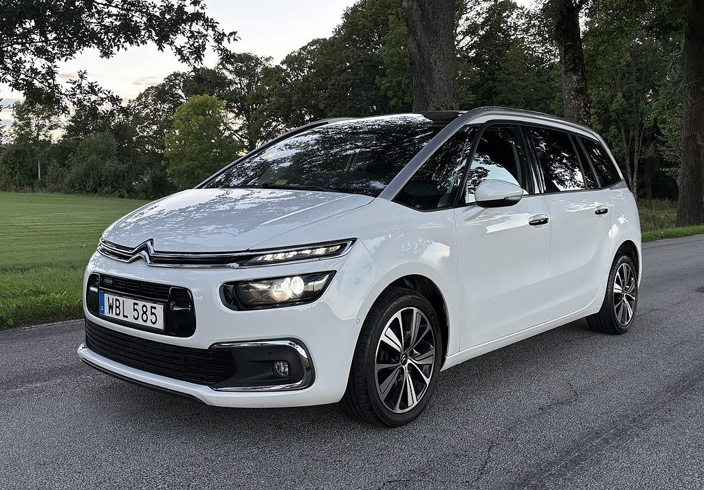 Citroën Grand C4 Picasso 1.2 e-THP EAT Euro 6 B.kamera Navi Keyless Ny kamrem