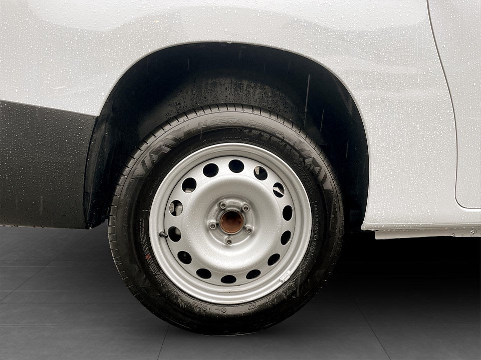 Bild på Peugeot Partner Edition 1,5 BlueHDi 130hk Aut L2 - OMGÅENDE LEVERANS!