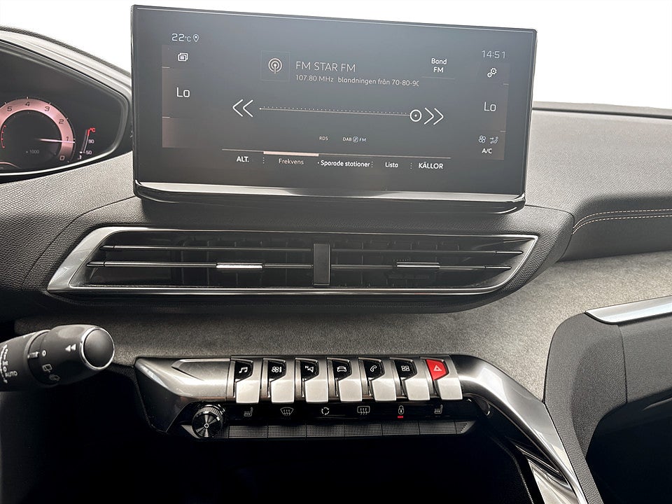 Bild på Peugeot 3008 GT Black Pack 1.2 PT 130hk Aut B-KAMERA CARPLAY