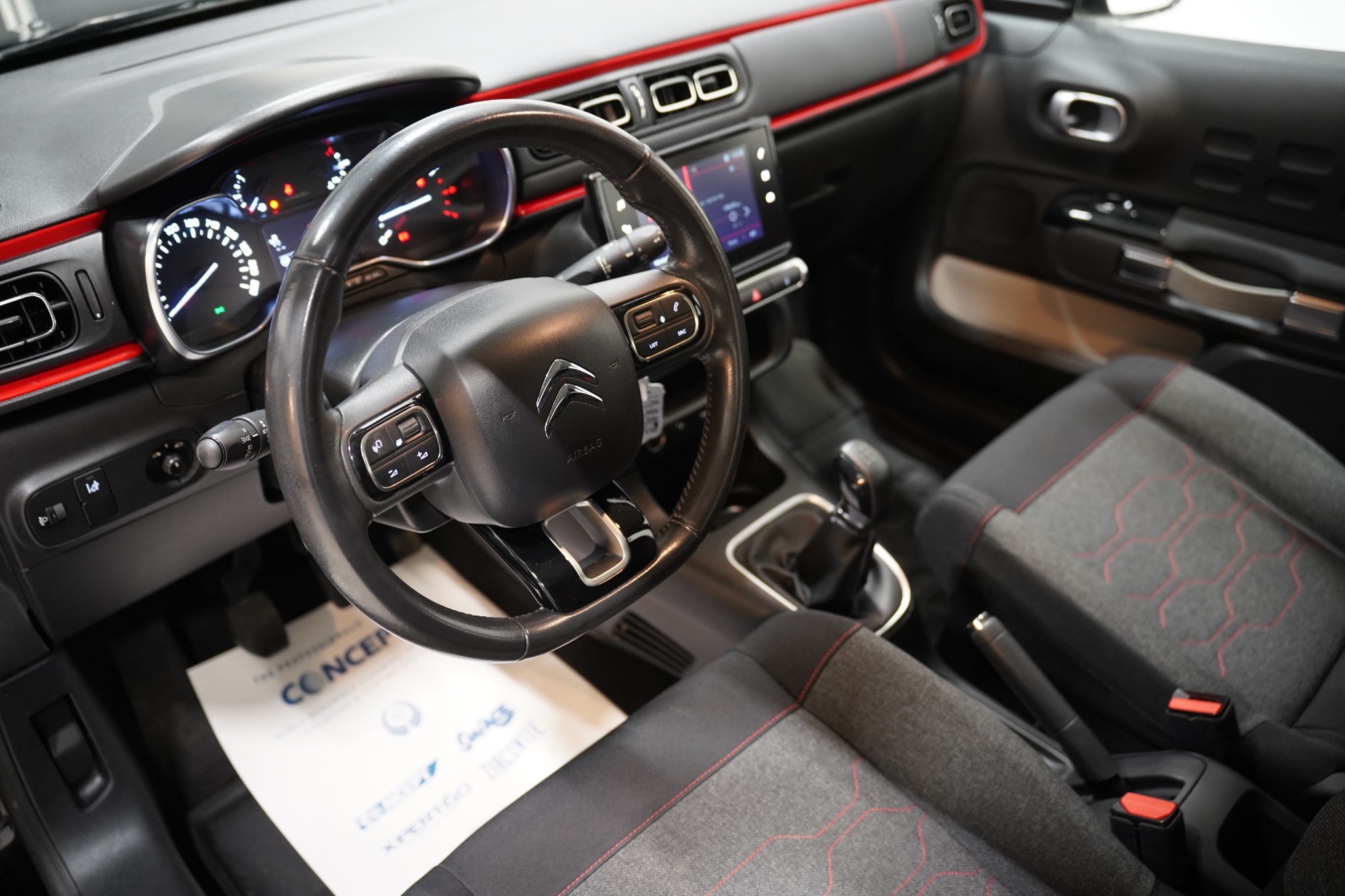 Citroen C3 1.2 PureTech 82hk P-sensorer 2017, bild 6/50