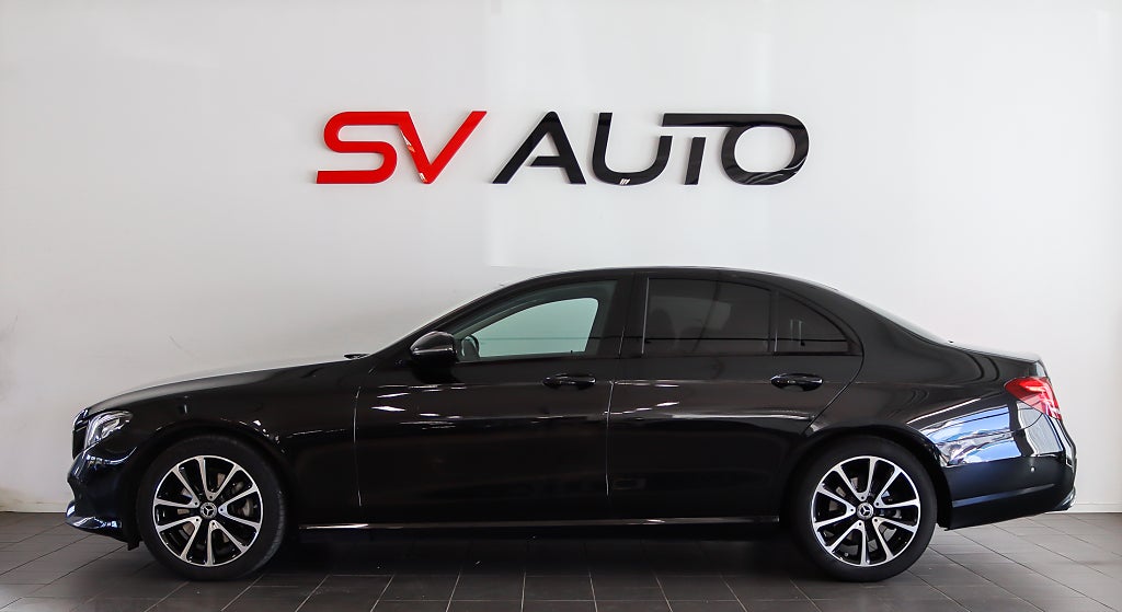 Mercedes-Benz E 220 d 4MATIC Widescreen Burmester Night Värmare Navi