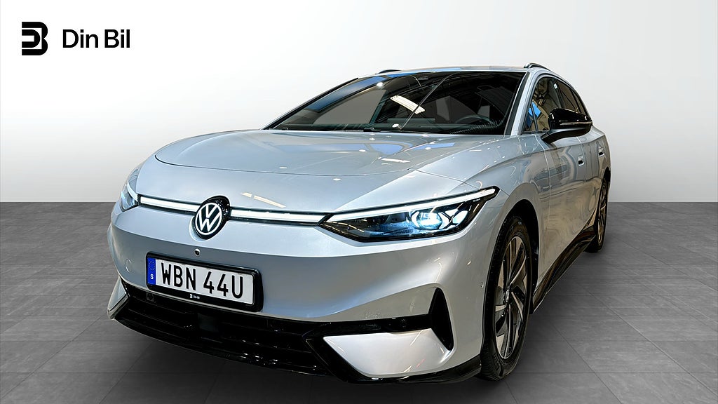 Volkswagen ID.7 Tourer Pro Edition/Drag/HUD/Assistans/Style