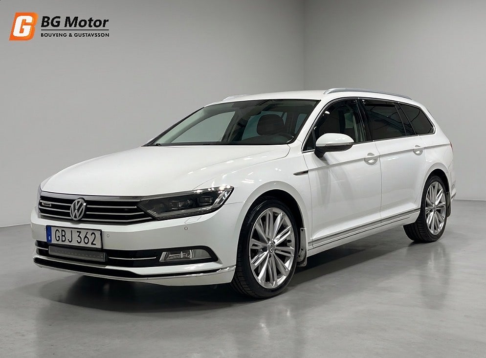 Volkswagen Passat 2.0TDI 240HK 4M R-Line Drag/Värmare/Navi