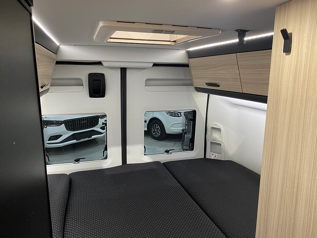 Sun Living V 60 SP / Automat / Under 6 meter / Van/Plåtis - Sun Living