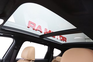 SUV Hyundai Santa Fe 17 av 27