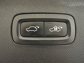 SUV Volvo XC90 26 av 27
