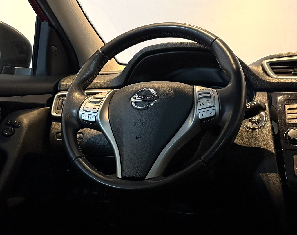 Nissan Qashqai 1.2 DIG-T XTRONIC-CVT TEKNA DRAG GPS PANORAMA 1-ÄGARE