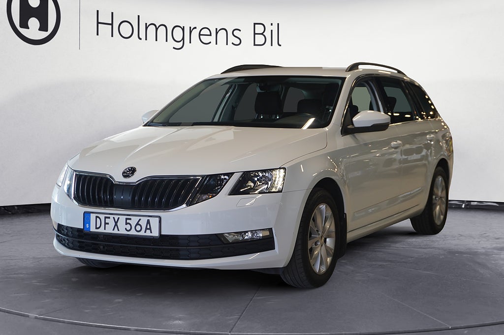 Skoda Octavia Kombi Ambition Dragkrok Värmare Farthållare Servad | Ränta 2,99%