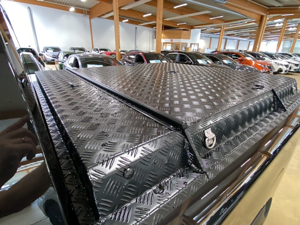 KGM Musso Grand 2.2 e-XDi 4x4 Euro 6 CNG Låg skatt Almeco-lock Värmare – bild 17