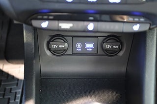 Halvkombi Hyundai i20 17 av 20