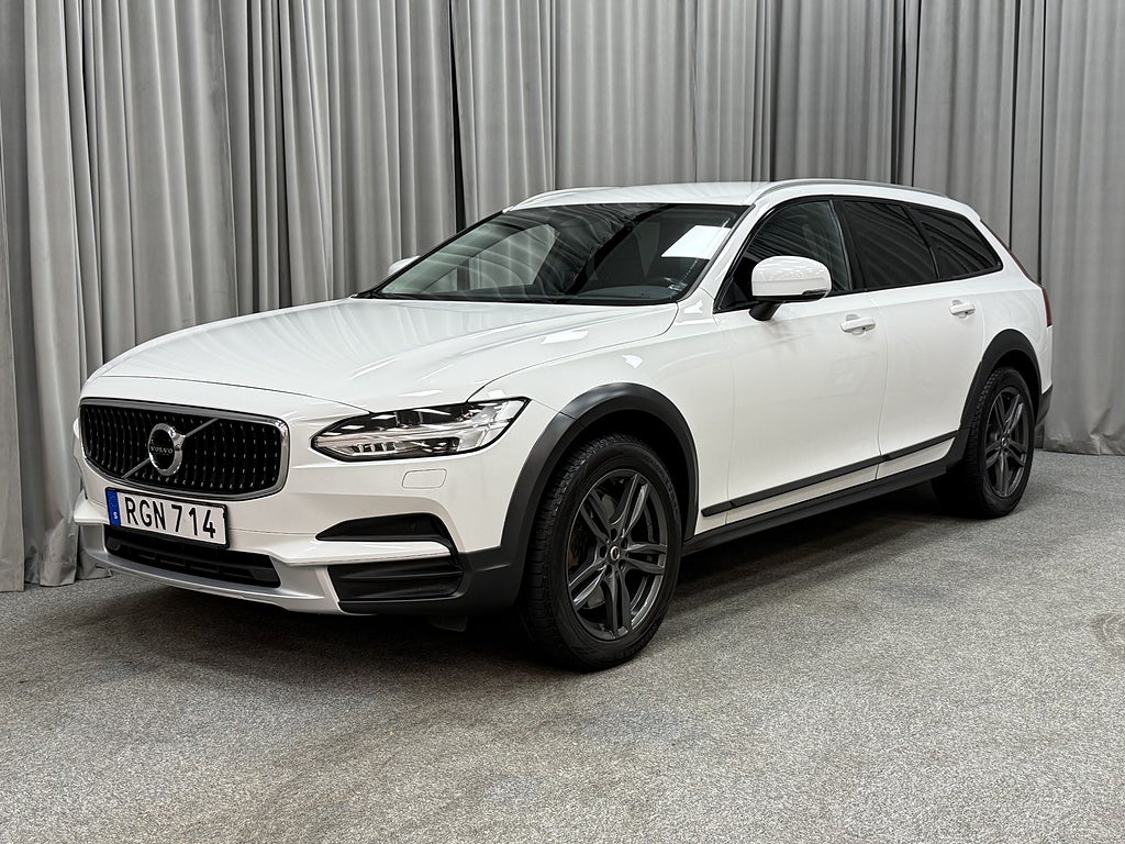 Volvo V90 Cross Country D4 190HK PRO AWD Aut Dieselv/Drag/Kamera/Nyservad