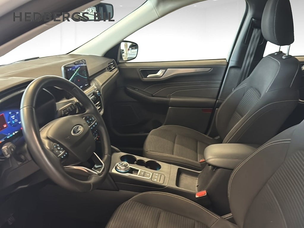 Ford Kuga Titanium 2.5 PHEV 224HK thumbnail