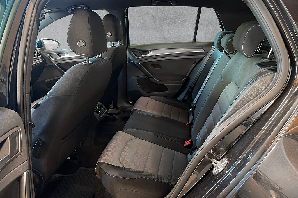 Volkswagen Golf 5-dörrar 1.4 TSI BMT Fullservad