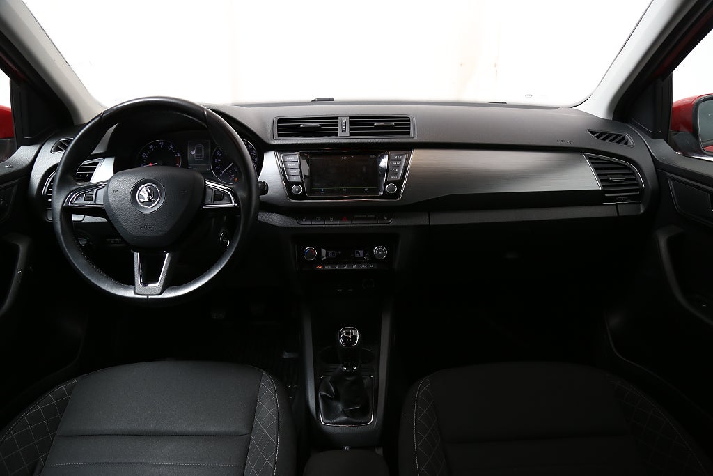 Skoda Fabia 1,2 TSI Style 90hk Kombi Motorvärmare 2016