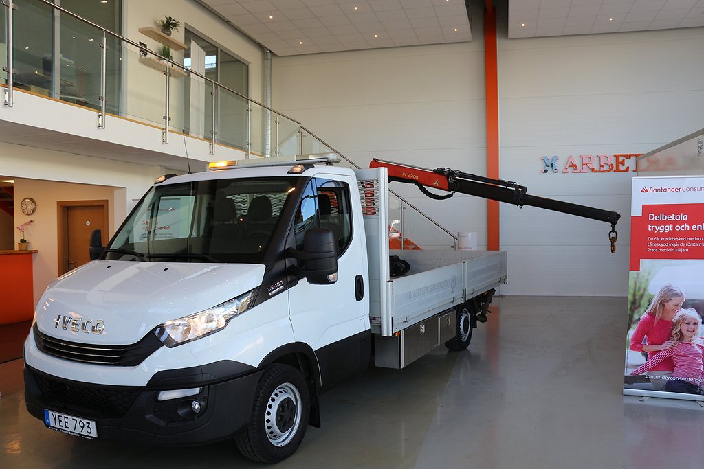 Iveco Daily 35-180 3.0 Hi-Matic Euro 6/KRAN BIL Palfinger