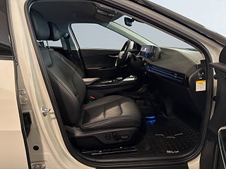 Kia EV6 77.4 kWh AWD/kamera/elstolar/navi/SoV-hjul/Skinn/MOMS – bild 10
