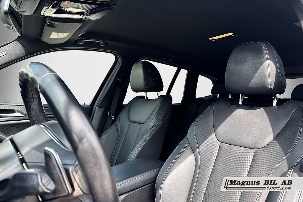 BMW X3 xDrive30e Aut M-Sport Hifi Kamera Navi P-värmare Moms  miniatyr 16