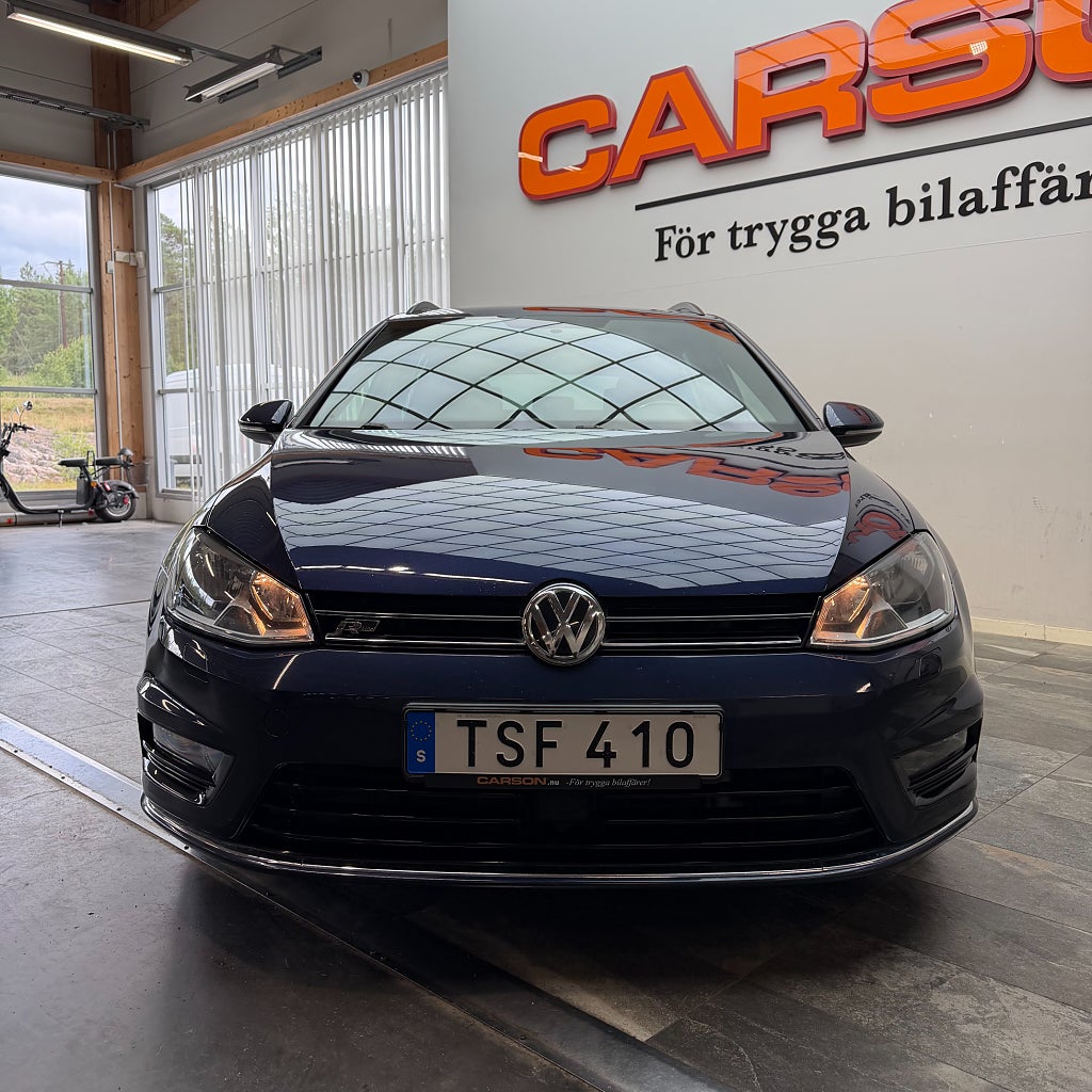 Volkswagen Golf SC 2.0 TDI GT R-line Carplay Backkamera Värmare