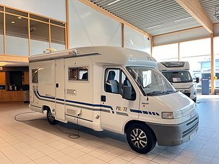 Husbil-halvintegrerad Pilote E FIRST 62 2 av 16