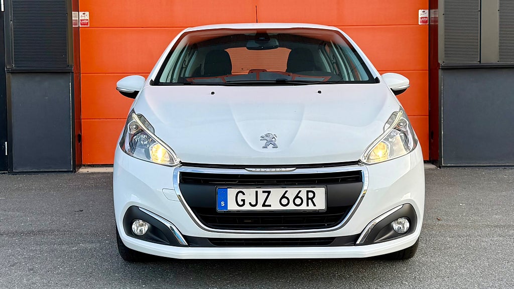 Peugeot 208 1.2 Active | 3 ägare | Kamremsbytt