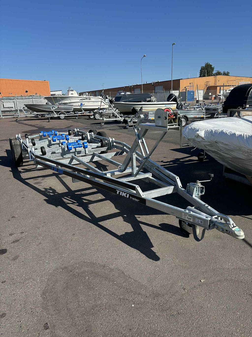 Tikitreiler 3500 BUV 30 km/h båtupptagningsvagn 