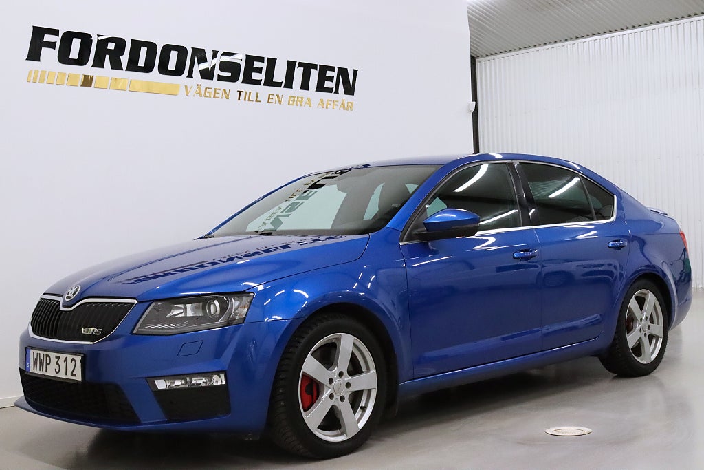Skoda Octavia RS 2.0 TSI Navi pdc Välsvervad 2-Brukare 220hk