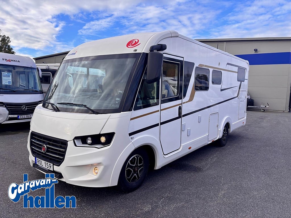 Eura Mobil Integra Line 720 EB (Hydralben, 9 vxl Aut) 