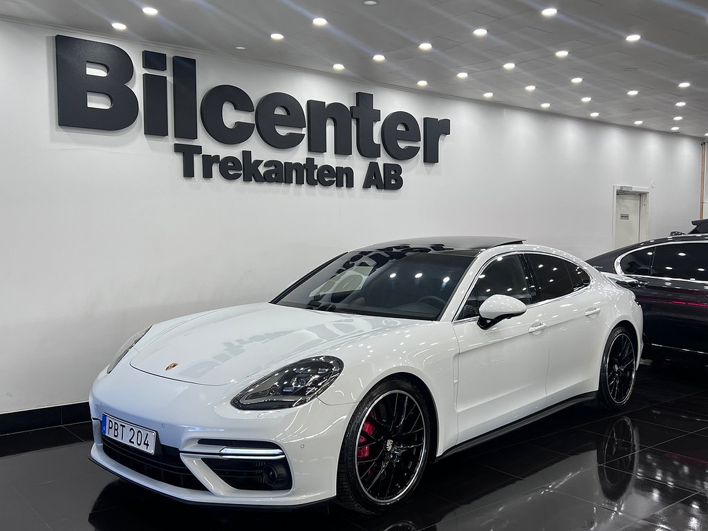 Porsche Panamera Turbo 550Hk Sportchrono*Pano*SeSPEC*