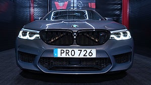 BMW M5:an fått en programvara från Tunetec motorsport Performance så att effekten har ökat till 770 hästkrafter.  