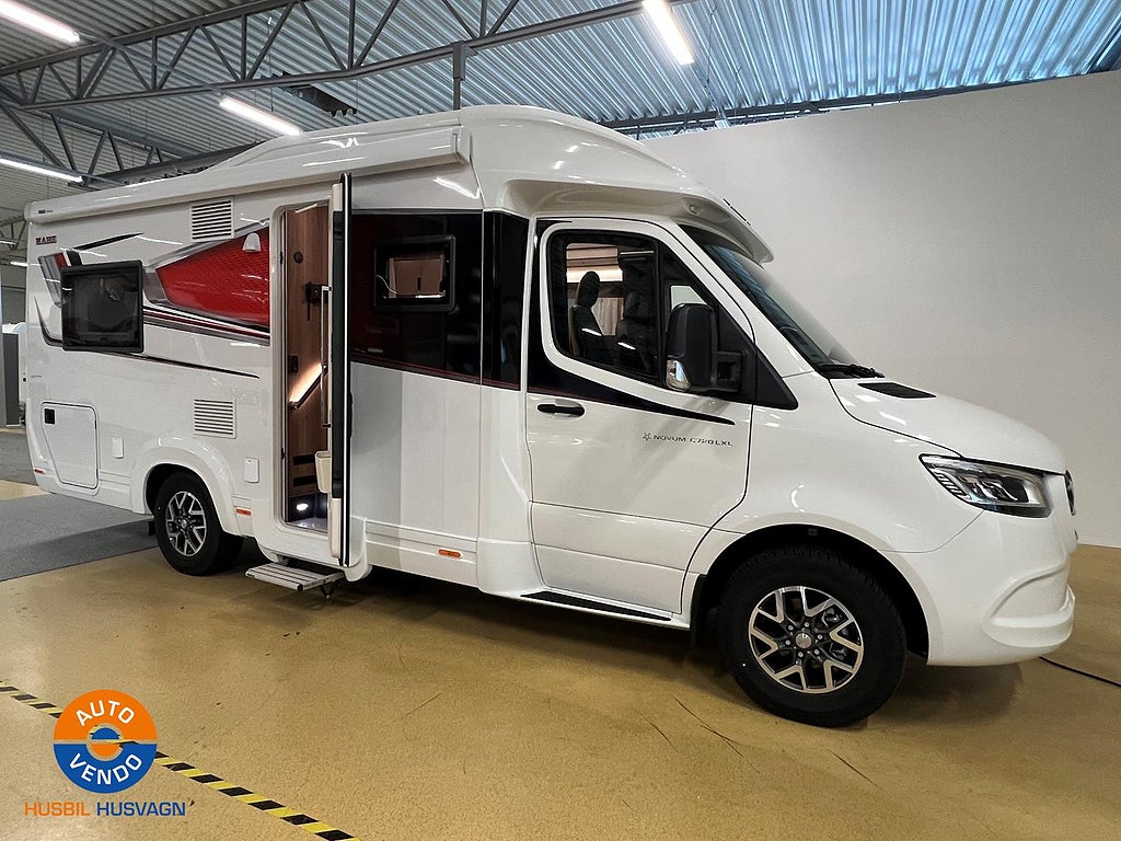 Kabe TRAVEL MASTER NOVUM N720 LXL Face to face