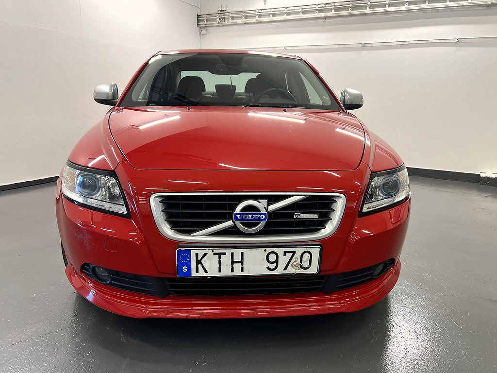 Volvo S40 D2 Momentum, R-Design Euro 5