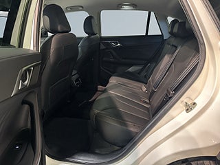 MG HS PHEV Luxury 360° GPS Pvärm Elbaklucka Skinn SoV MOMS – bild 13