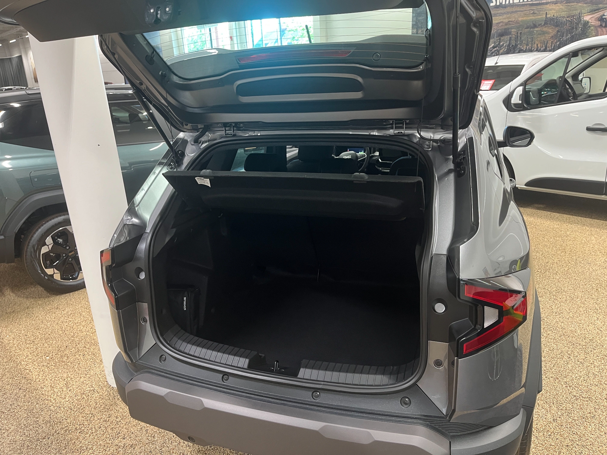 Dacia Duster Expression Hybrid 155 4x2 2026, bild 6/10