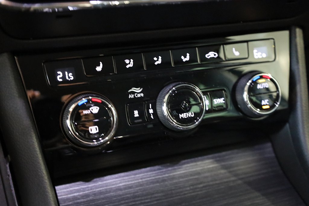 Skoda Superb iV Kombi 1,4 Plug-in Hybrid Business Edition 2021