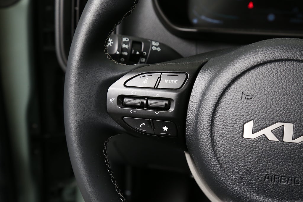 Kia Picanto 1,0 GDI 68hk Action Automat Navi Kamera P-sensorer 2026