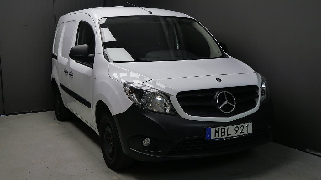 Mercedes-Benz Citan 109 CDI 3sits Värmare Drag 6900mil MOMS