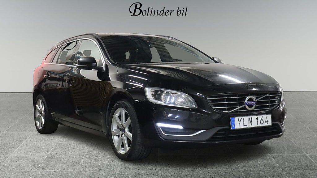 Volvo V60 D3 Geartronic Classic Momentum Euro 6 KAMREMBYTT