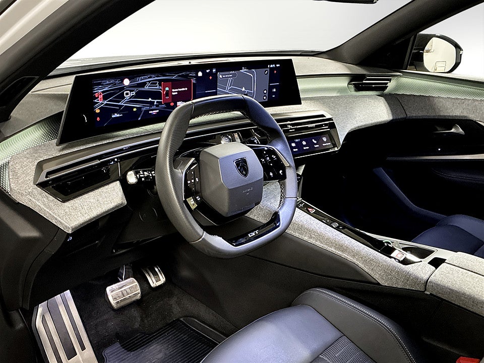 Bild på Peugeot 3008 GT Hybrid 145hk Aut B-KAMERA CARPLAY