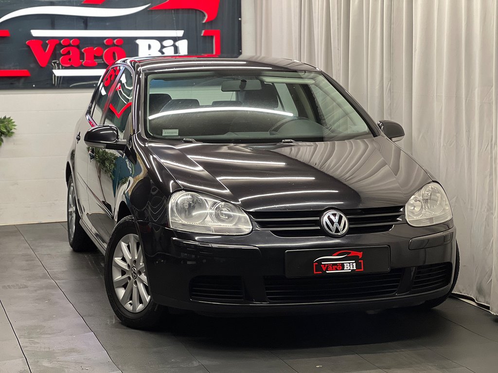 Volkswagen Golf 5-dörrar 1.6/ Ny Kamrem / Design Euro 4