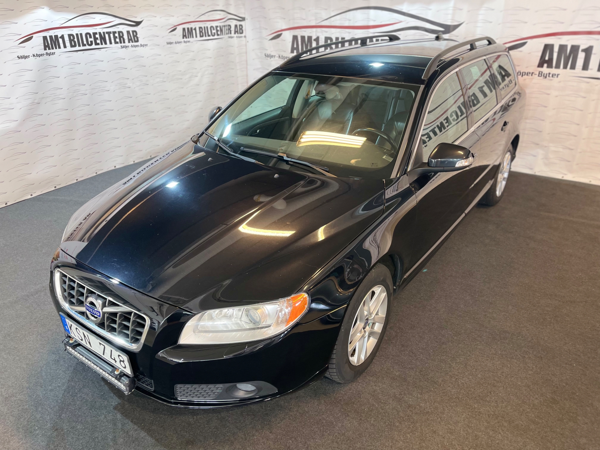 Volvo V70 2011, photo 3/57