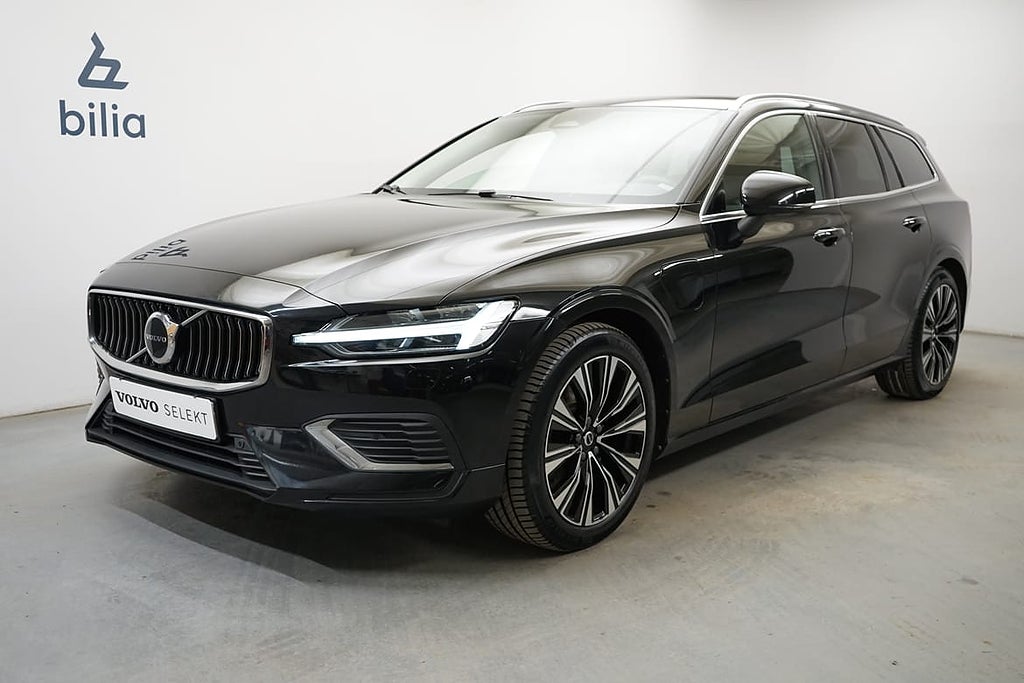 Volvo V60 Recharge T6 Core Edition, Dragkrok, Baklucka elmanövre...